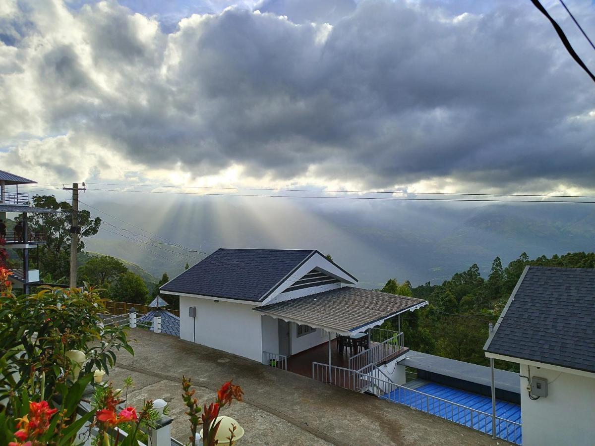 Firefly Resort Kanthalloor Bagian luar foto