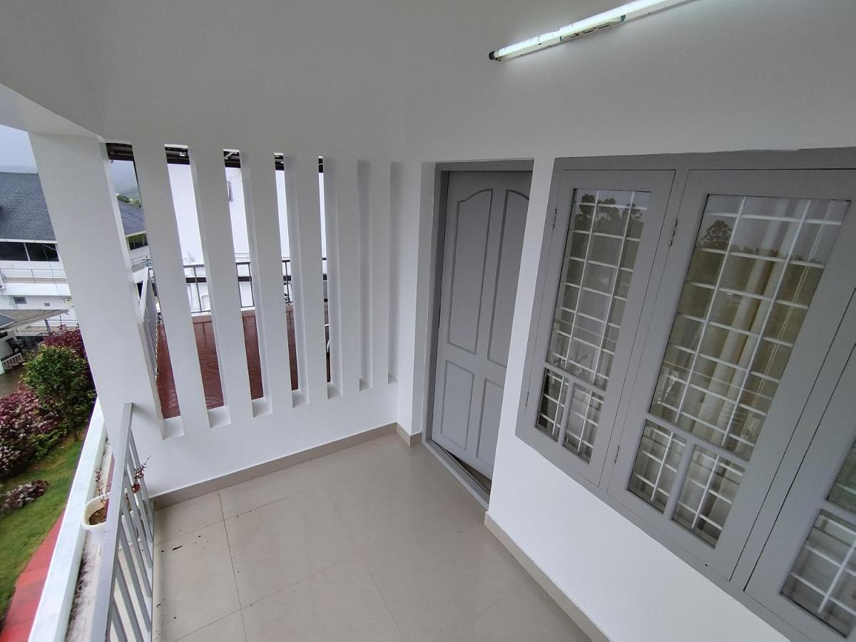 Firefly Resort Kanthalloor Bagian luar foto