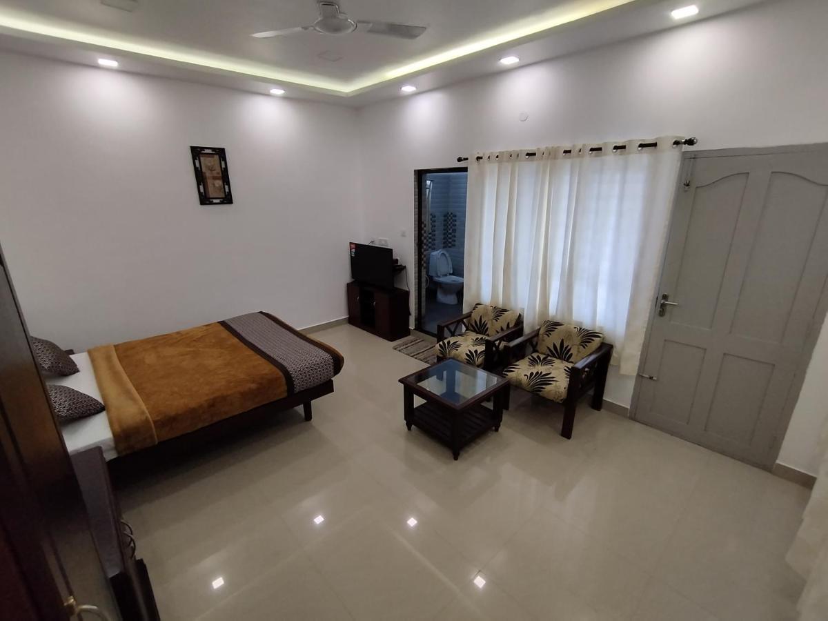 Firefly Resort Kanthalloor Bagian luar foto