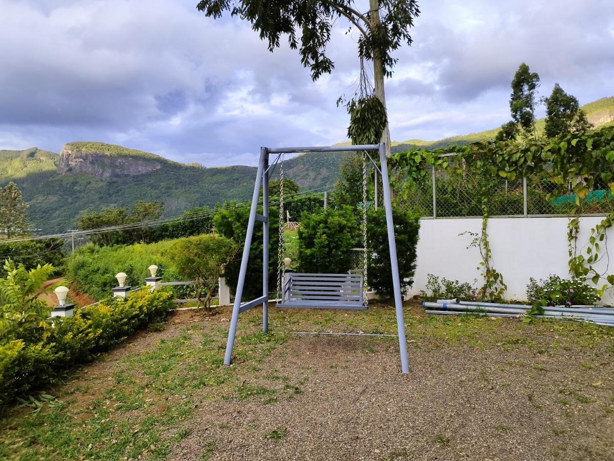 Firefly Resort Kanthalloor Bagian luar foto