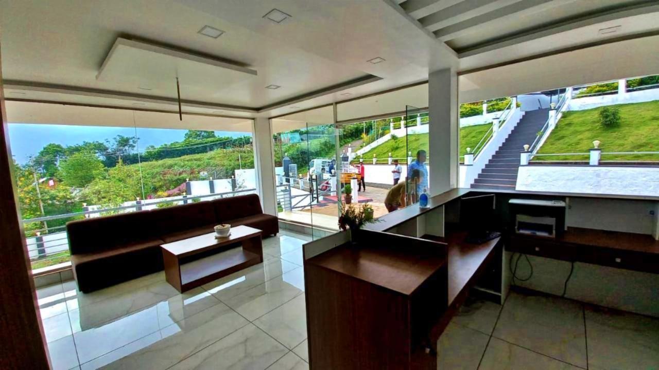 Firefly Resort Kanthalloor Bagian luar foto
